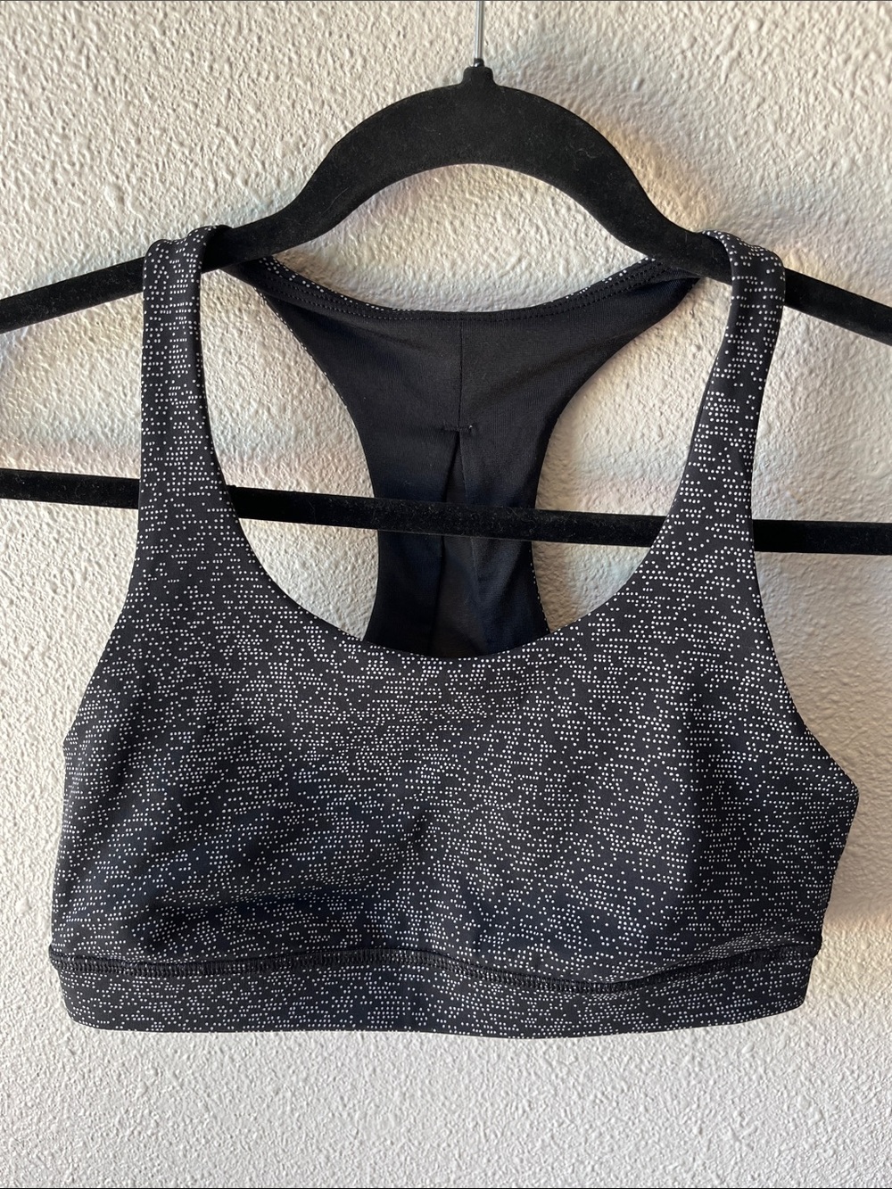 Lululemon Invigorate Bra Soundwave White Black / Black size 6